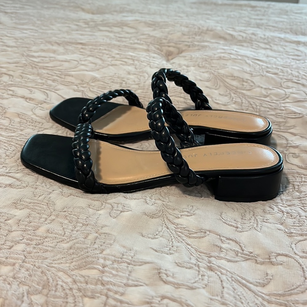 EUC Sincerely Jules Black Braided Sandals